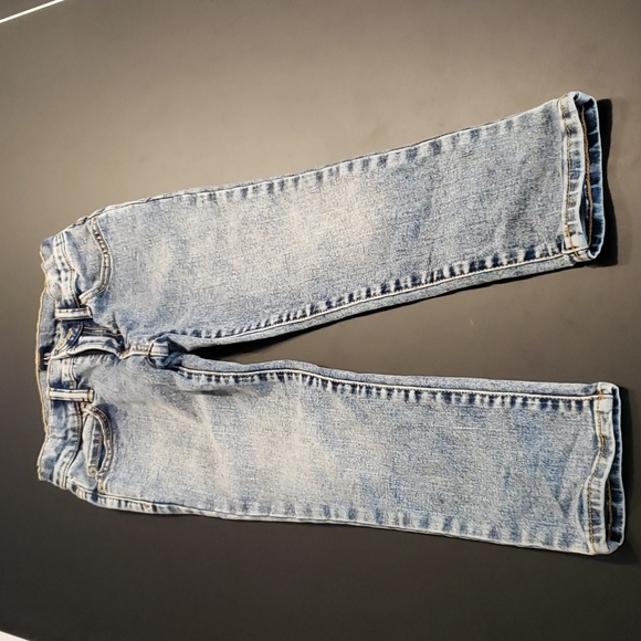 Adorable boys holiday outfit jeans and shirt - Picture 4 of 8